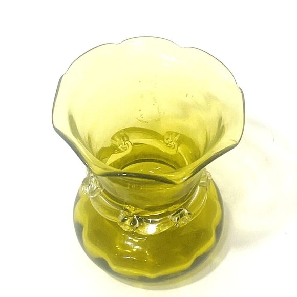 Vintage Pilgrim Glass Avocado Green Bud Vase Ruffle Optic Rigaree Collar 3.5" - Picture 4 of 8